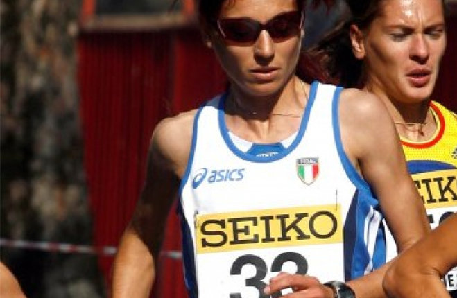 Vincenza Sicari maratoneta ex atleta azzurra malattia degenerativa