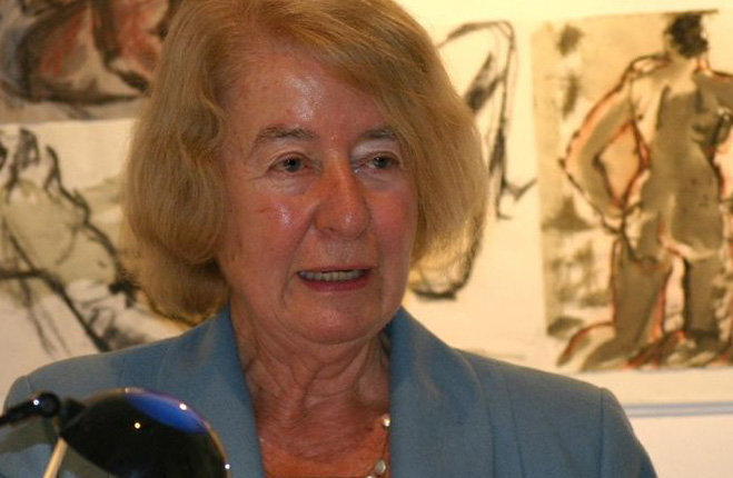 premiata Hilde Schramm, la figlia dell'architetto di Hitler Albert Speer