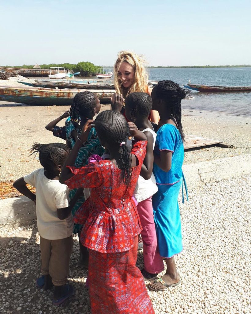Bambine del Delta del Sine Saloum, Senegal