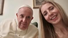 Simona e Claudio a tu per tu con Papa Francesco Simona Anedda