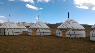 Tende yurta, lago Son Kul - Kirghizistan